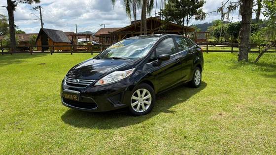FORD FIESTA 1.6 SE SEDAN 16V FLEX 4P MANUAL